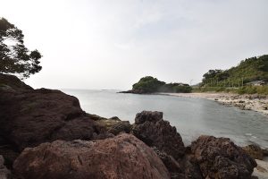 荒平神社鹿屋の海岸の神社