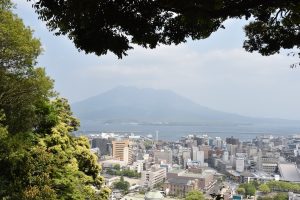 城山公園から桜島を正面に鹿児島市内絶景を一望！