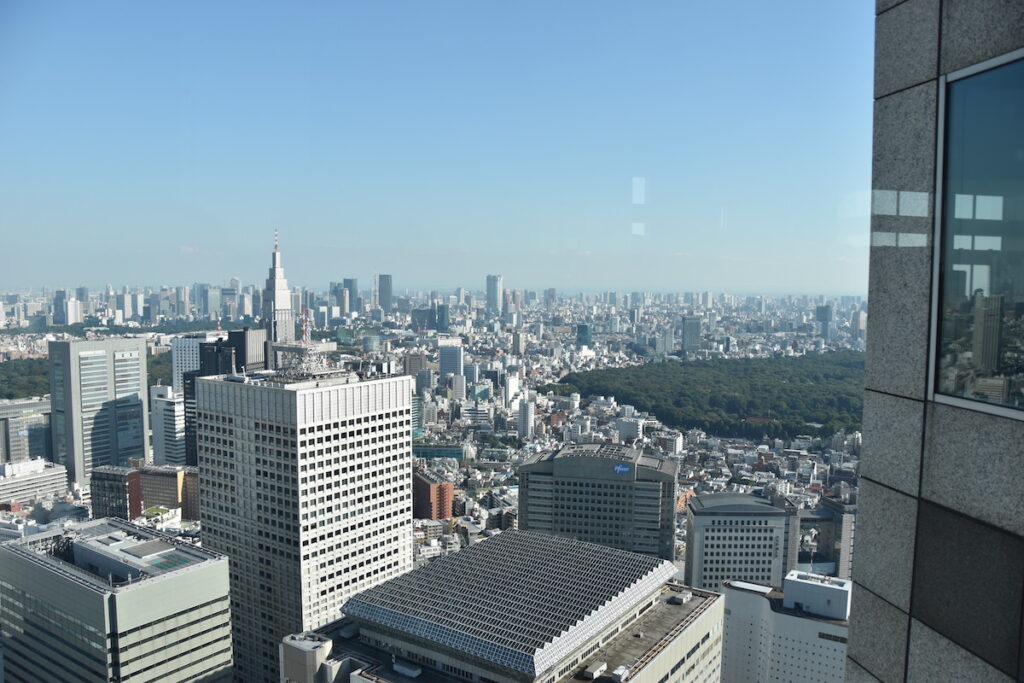 東京都庁展望室は無料です！この景色は圧巻！